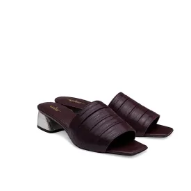 Boxxy Sandals W/ Striped Metallic Heels in Bordeaux