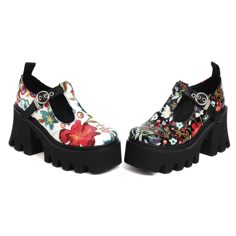 Women's PU Leather Pumps / Alternative Style Mixed Color Platform Shoes with Flower Print