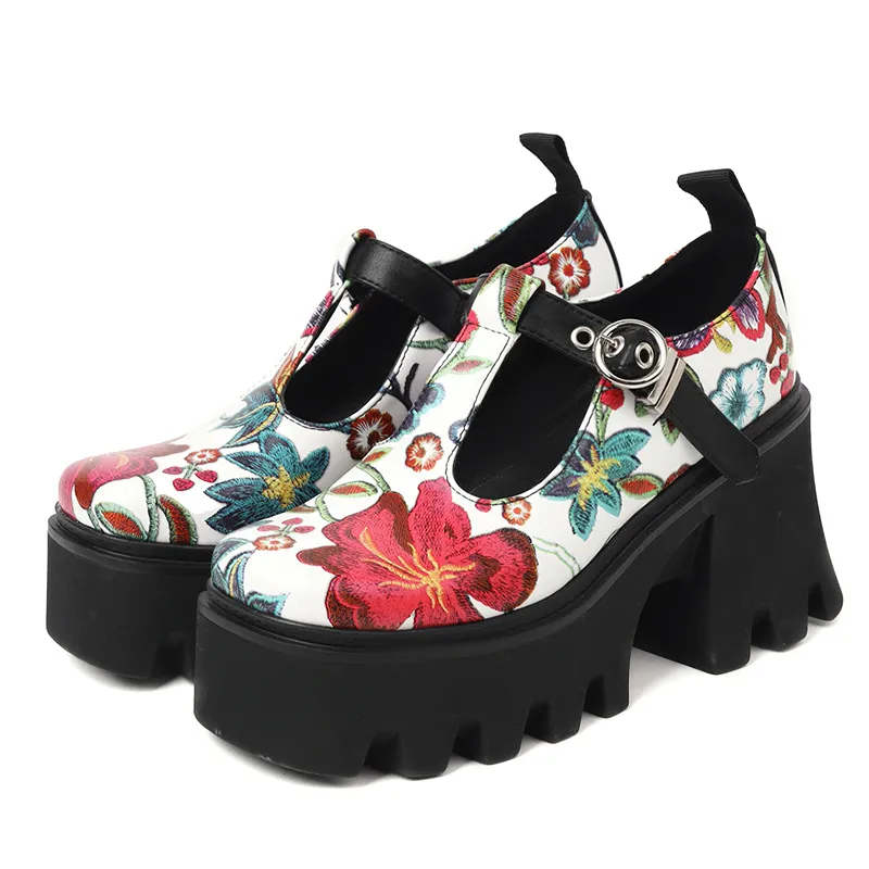 Women's PU Leather Pumps / Alternative Style Mixed Color Platform Shoes with Flower Print