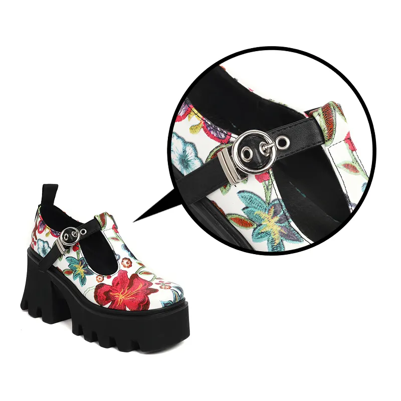 Women's PU Leather Pumps / Alternative Style Mixed Color Platform Shoes with Flower Print